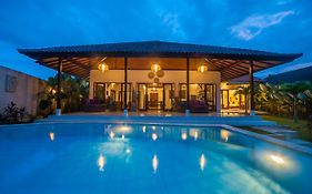 Axros Villa